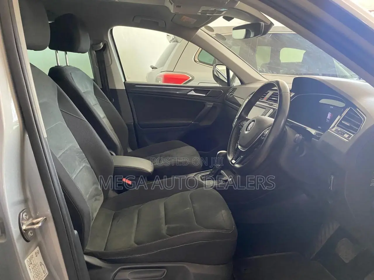 Volkswagen Tiguan 2018 Gray