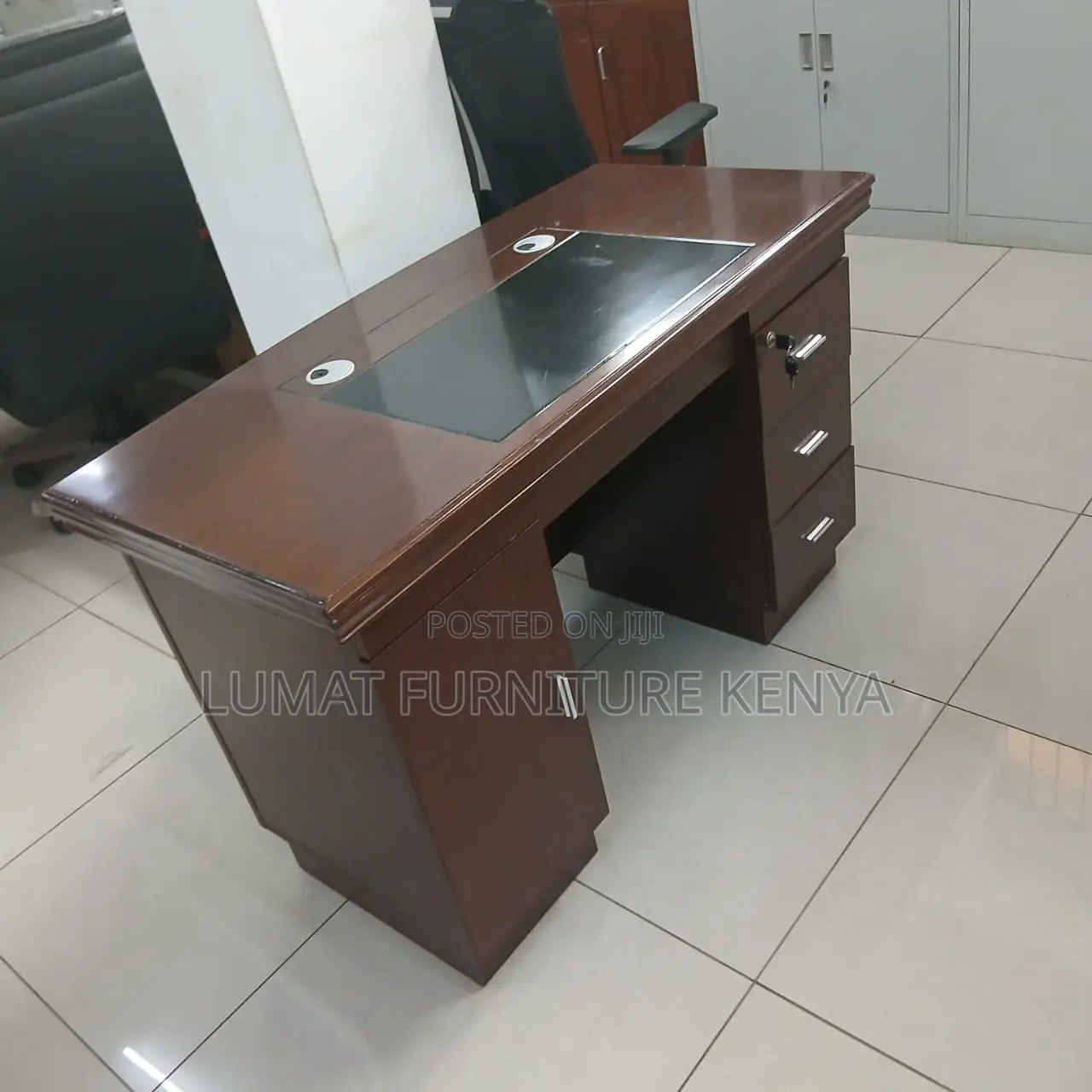 1200mm Executive Modern Staff Desk