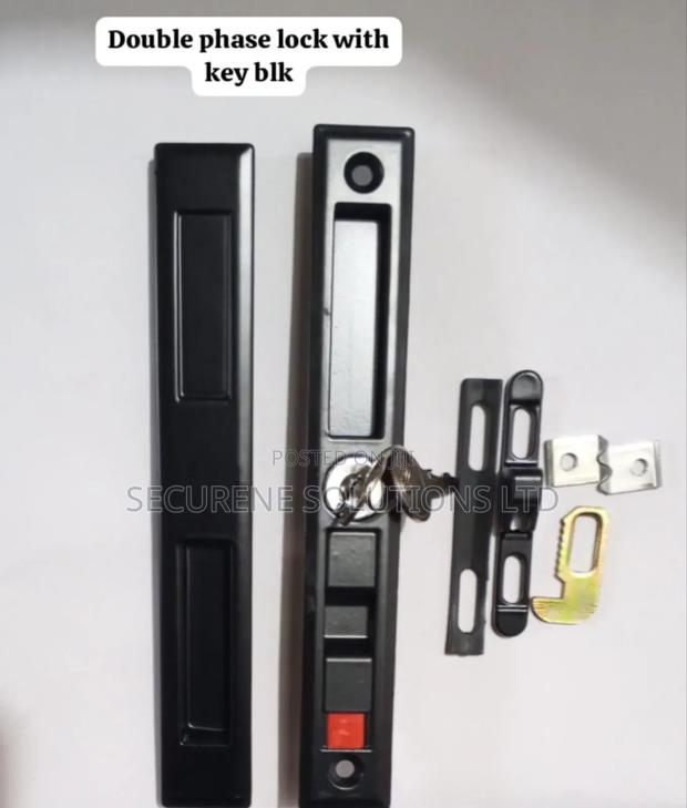 Double-Phase Lock With a Key. - main view