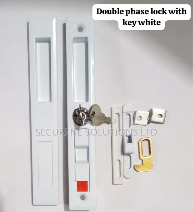 Double-Phase Lock With a Key. - thumbnail 3