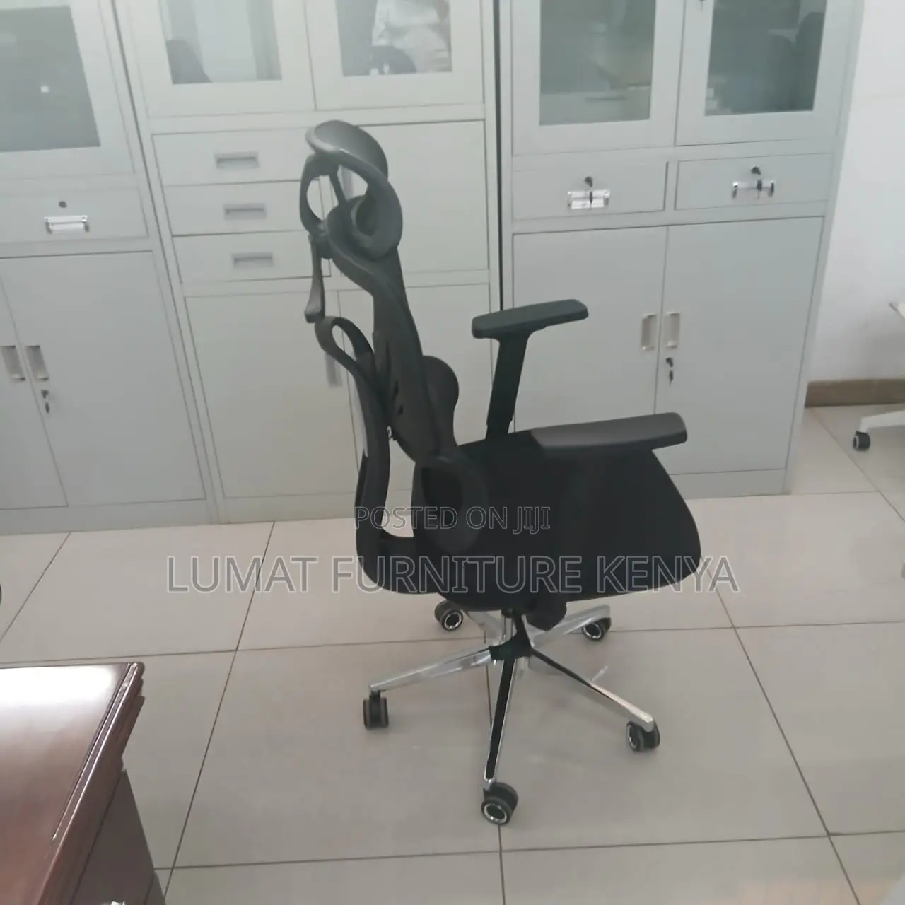 Modern Mesh Executive Orthopedic Office Seat