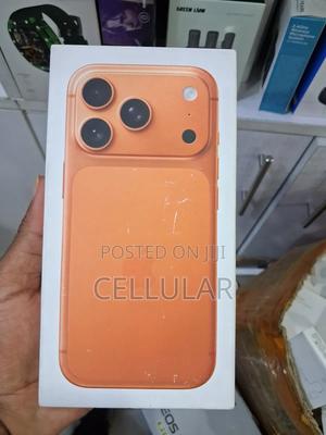 New Apple iPhone 17 Pro 256 GB Orange - main view