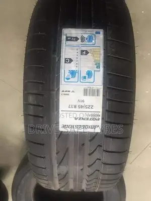 225/45 R17 Bridgestone Tyre
