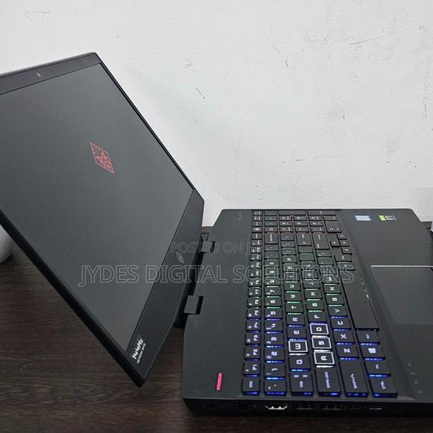 Laptop HP Omen 15-Dh002nr 16GB Intel Core I7 SSD 512GB