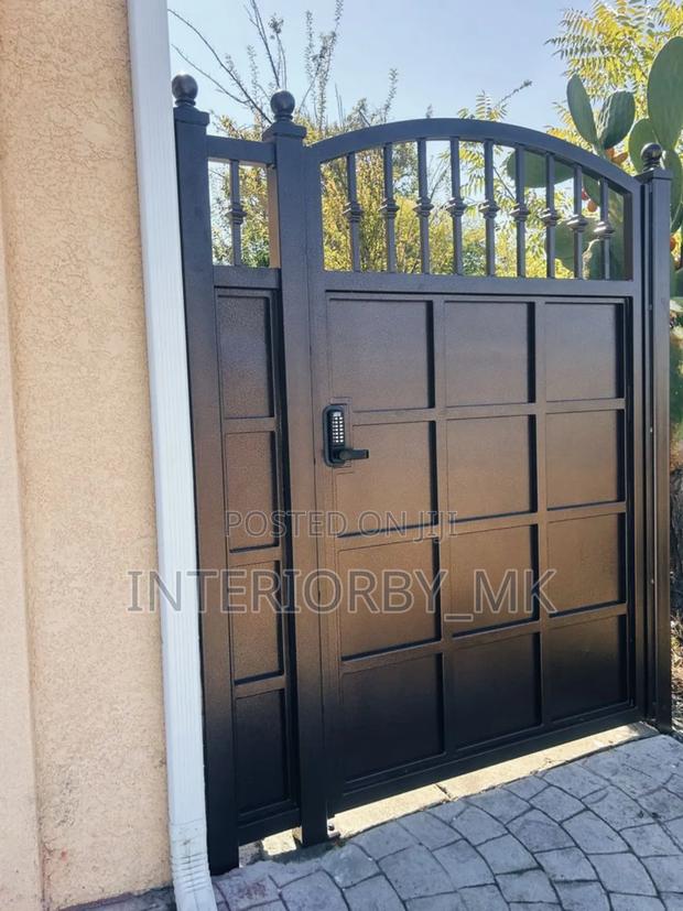 Ornamental Swing Gate With Premium Craftsmanship - main view