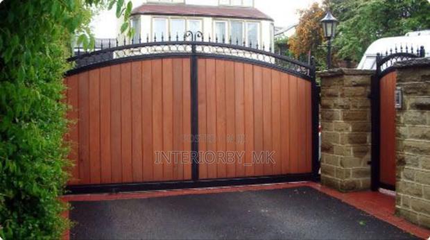 Strong Double Swing Gate for Driveway Security - main view