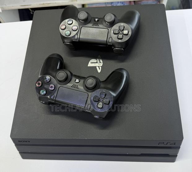 Tried and Working Chipped Playstation 4 Pro - thumbnail 4