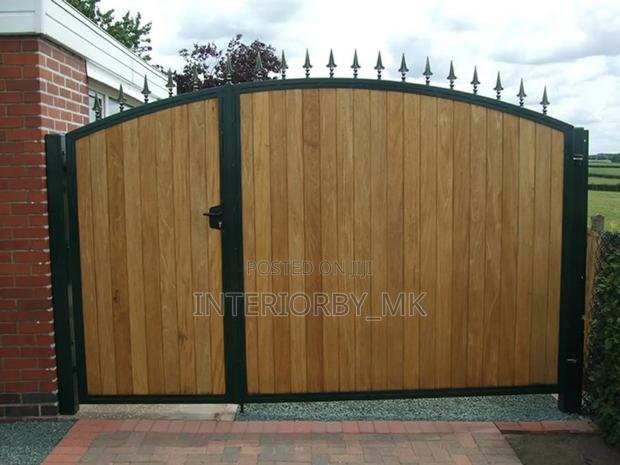Durable Swing Gate for Long-Term Use - main view