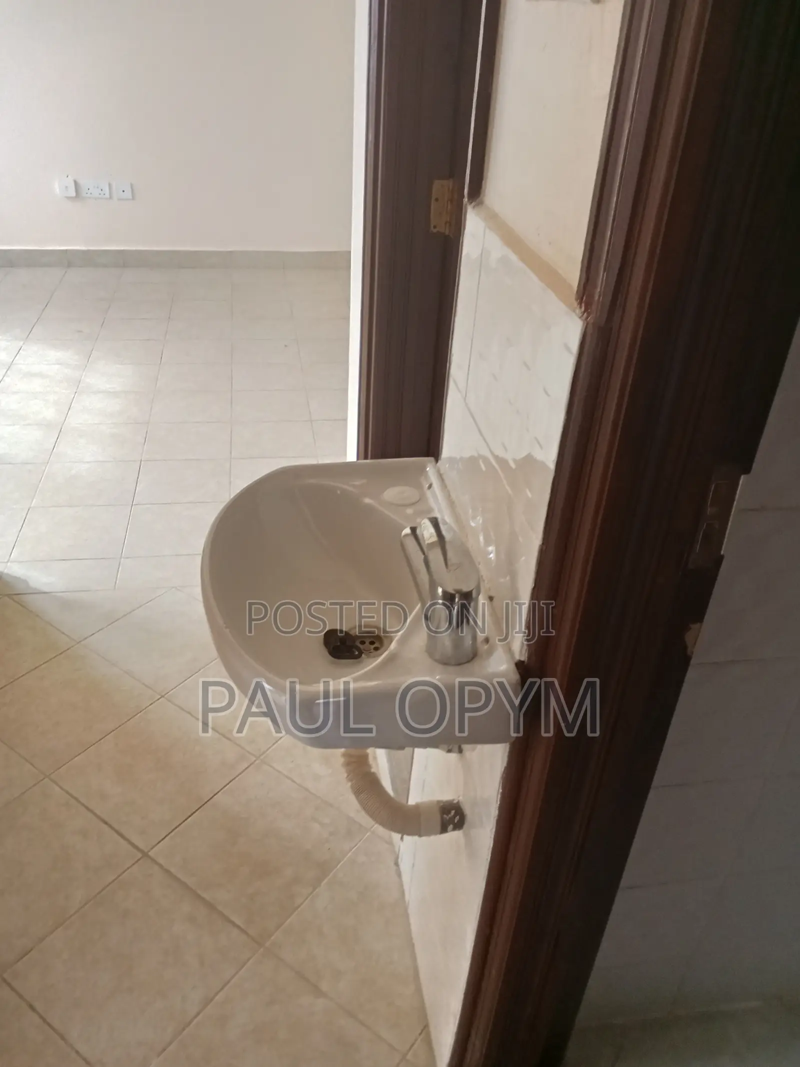 2bdrm Apartment in Mumbuni for rent