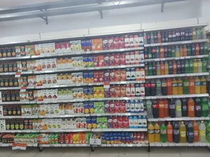 Adjustable Supermarket Shelves