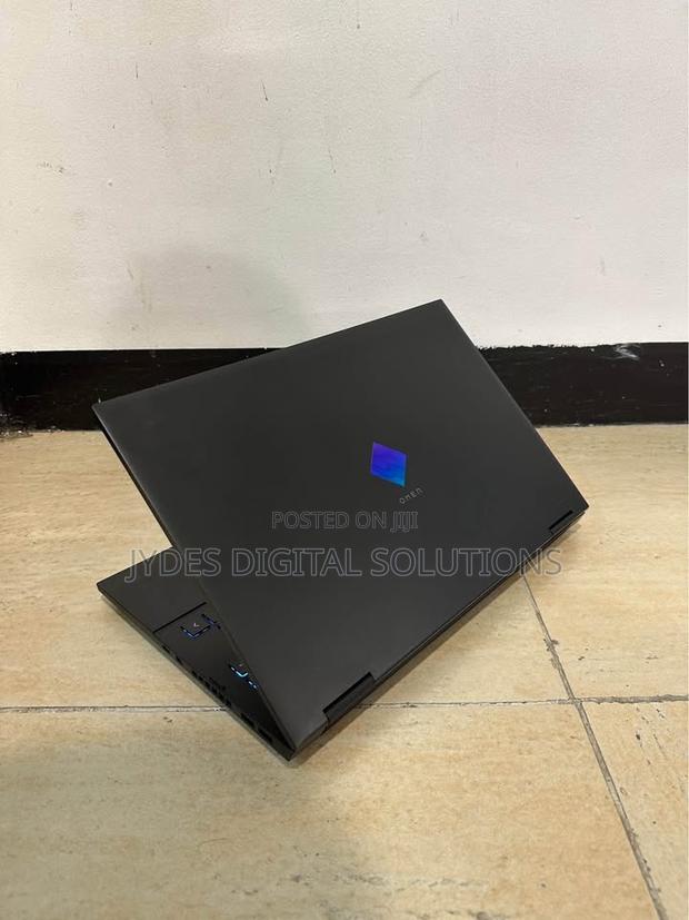 Laptop HP Omen 15 16GB Intel Core I7 SSD 512GB - thumbnail 3