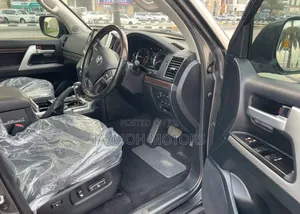 Toyota Land Cruiser 2020 Gray