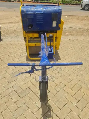 Single-Drum Pedestrian Roller.