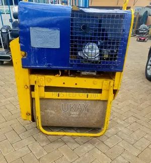 Single-Drum Pedestrian Roller.