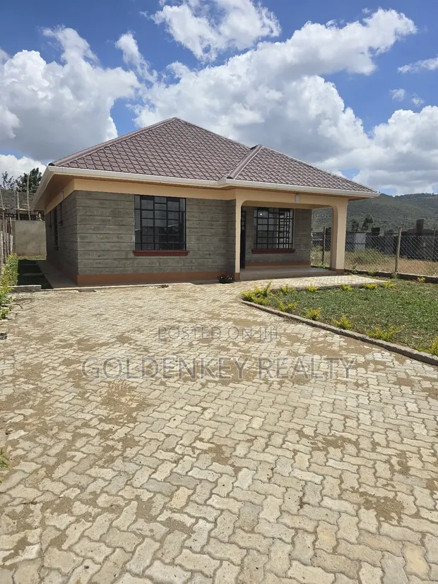 3bdrm Bungalow in Kibiku for sale