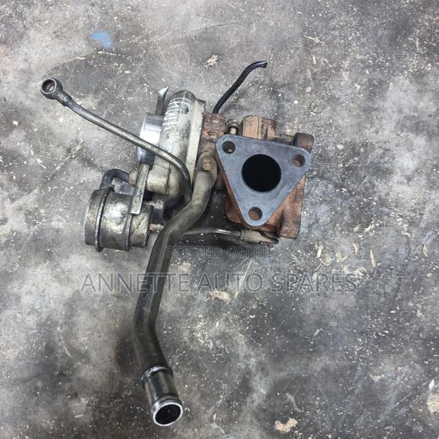 Mitsubishi 4n41 Engine Turbo - thumbnail 2