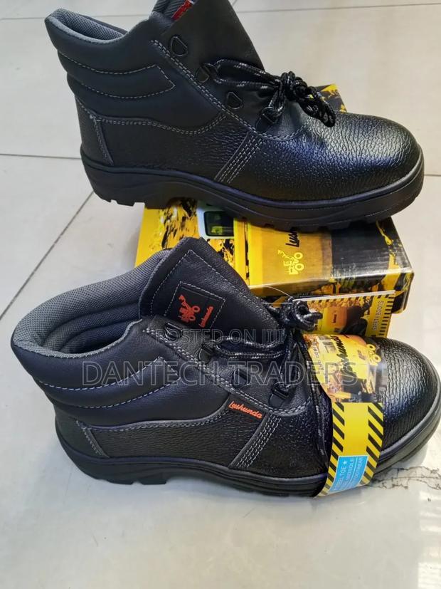 Safety Boots – Ideal for Industrial Use - thumbnail 3