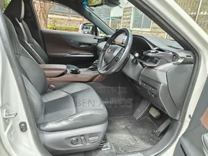Toyota Harrier 2.0 2020 White