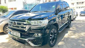 Toyota Land Cruiser 4.6 V8 ZX 2013 Black