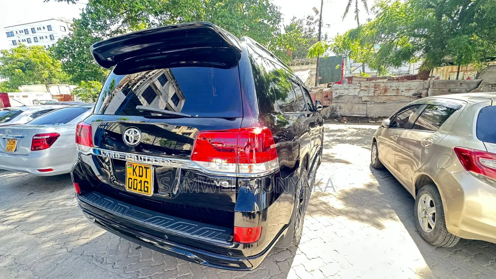 Toyota Land Cruiser 4.6 V8 ZX 2013 Black