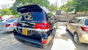 Toyota Land Cruiser 4.6 V8 ZX 2013 Black