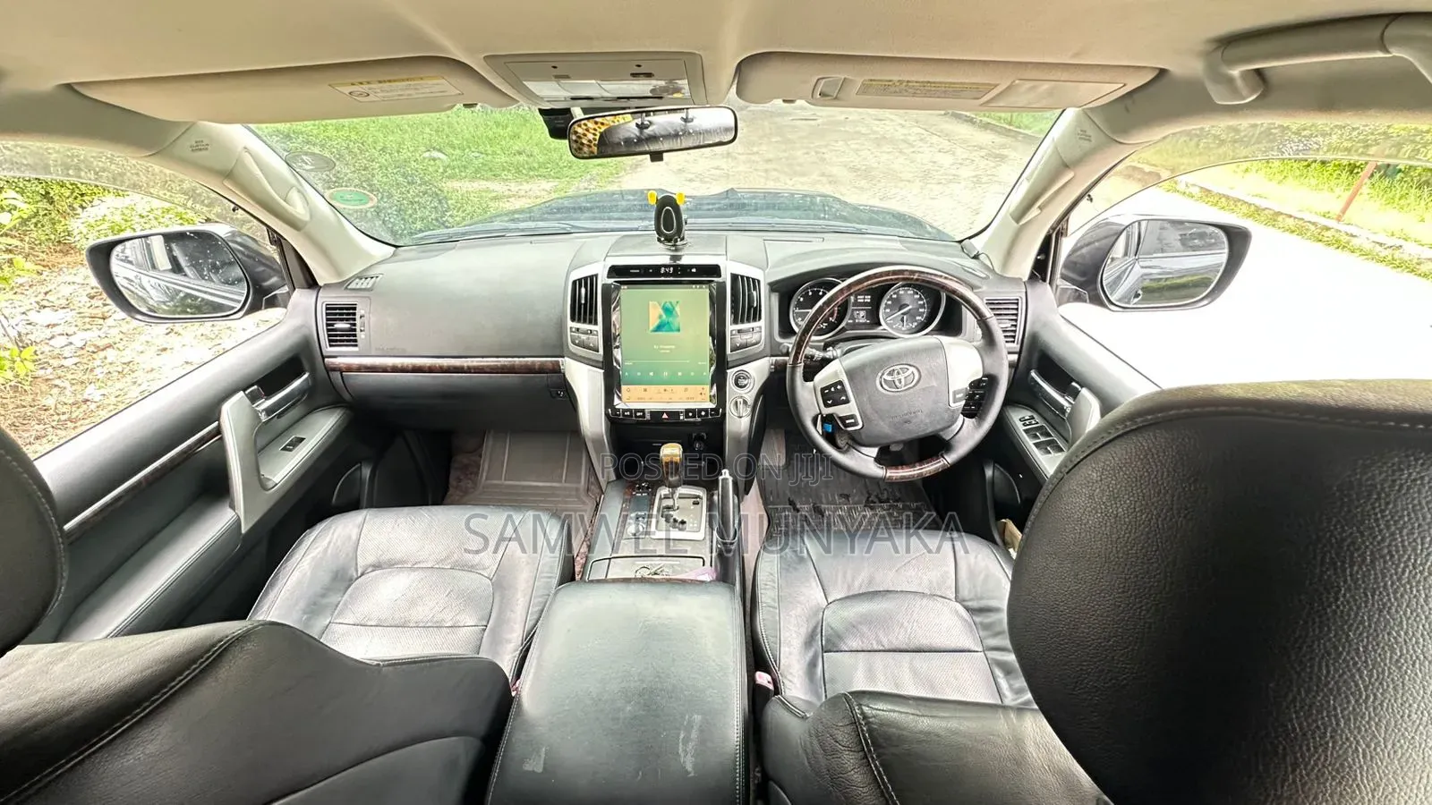 Toyota Land Cruiser 4.6 V8 ZX 2013 Black