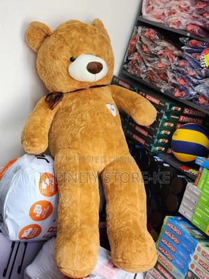 120cm Huggable Teddy Bear Perfect Gift for Special Occasions - thumbnail 2