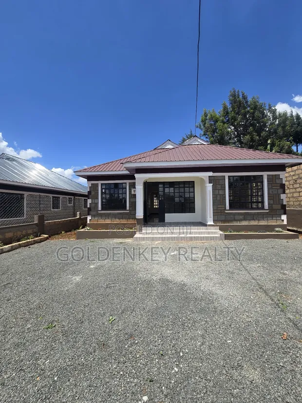 4bdrm Bungalow in Kibiku for sale