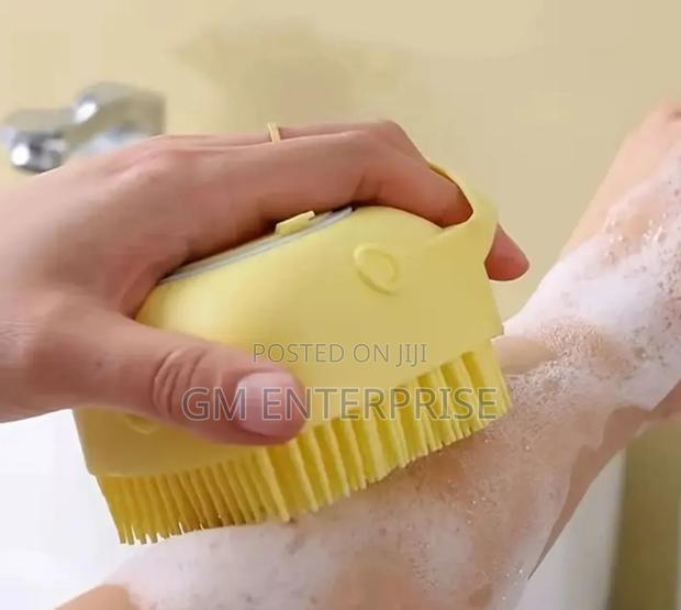 * Silicone Bath Brush - main view
