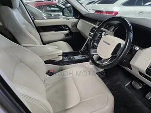 Land Rover Range Rover Vogue 2020 Gold