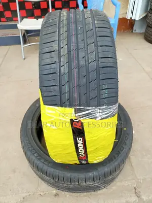 275/35r21 Road King Tyres – High-Performance Suv Fitment