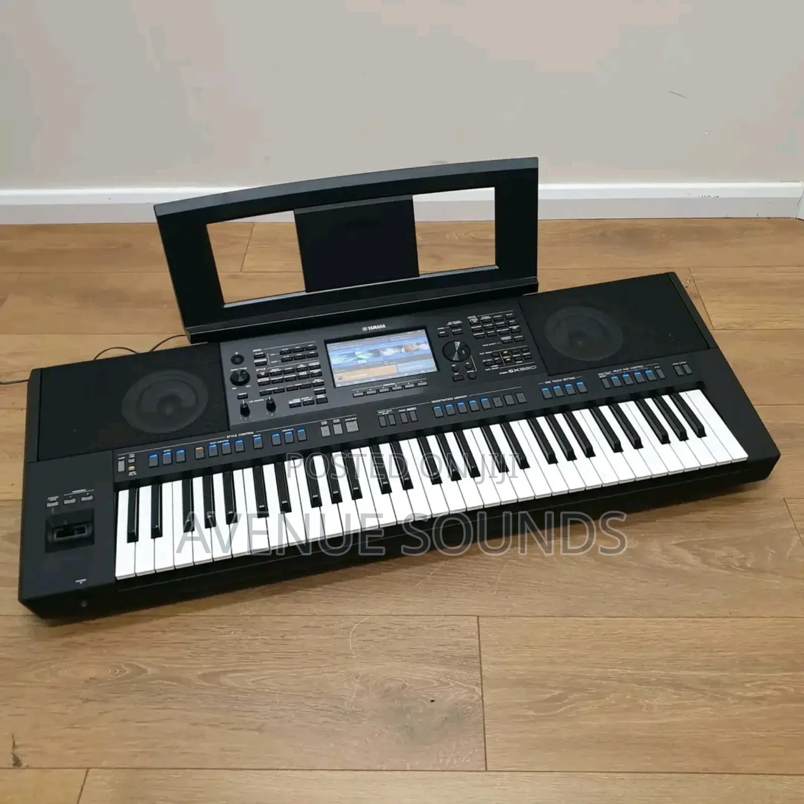 Yamaha, 61-key Arranger Keyboard With Premium Sound, Full (Psrsx900)