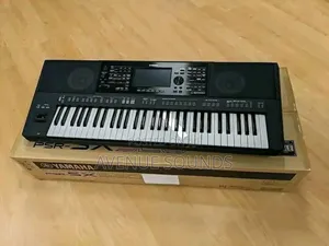 Yamaha, 61-key Arranger Keyboard With Premium Sound, Full (Psrsx900)