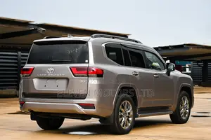 Toyota Land Cruiser 2022 Brown