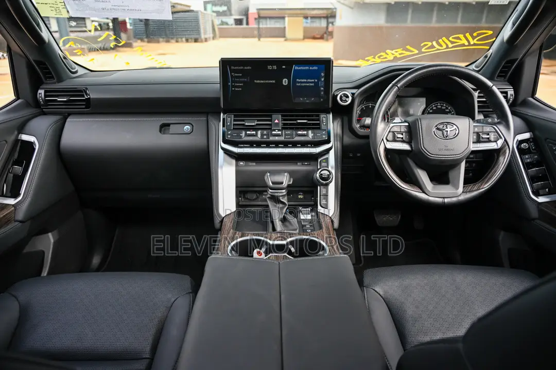 Toyota Land Cruiser 2022 Brown