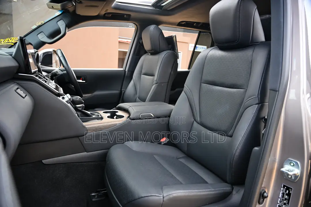 Toyota Land Cruiser 2022 Brown