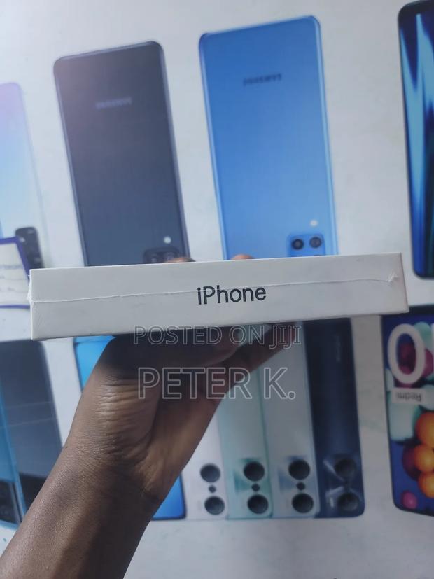 New Apple iPhone 12 128 GB Black - thumbnail 4