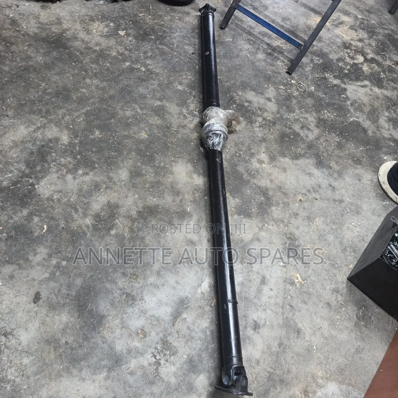 Nissan Nt30 Drive Shaft /Propeller