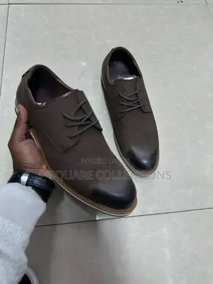High Quality Timberland Suede Lowcuts Leather
Rubber Sole