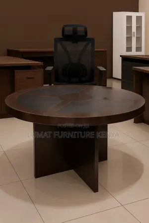 Corporate Round Desk