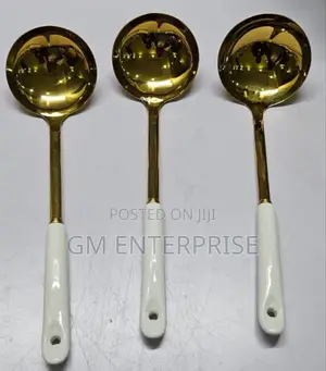 Single High Quality Golden Serving Spoon