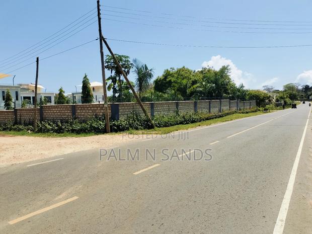 Half Acre Prime Plot Near Villa Mandhari Diani!! At - main view