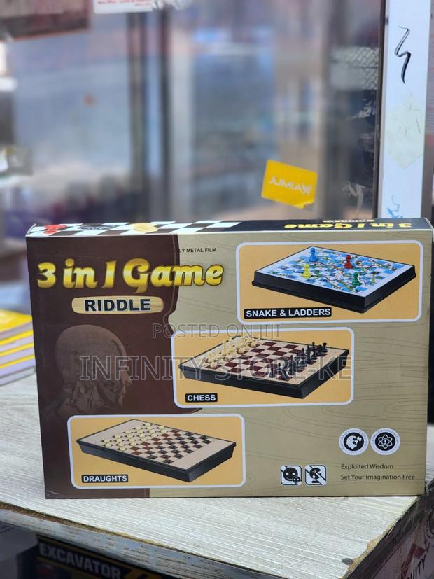 3in1 Quality Board Game ~Chess,Checkers, Draught,Snake and Ladders - thumbnail 3