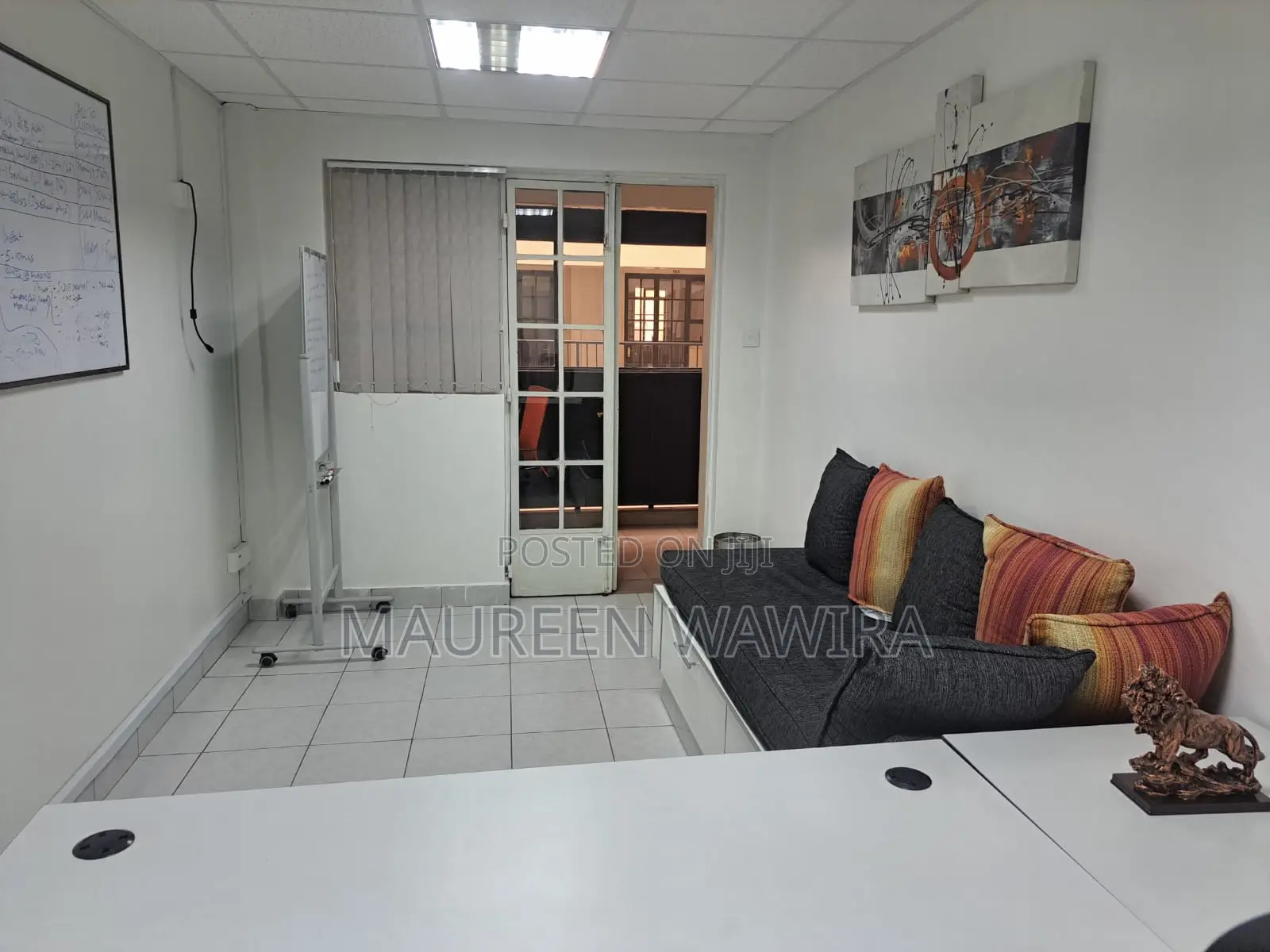 Plug Play Office Space for Rental | Short Term