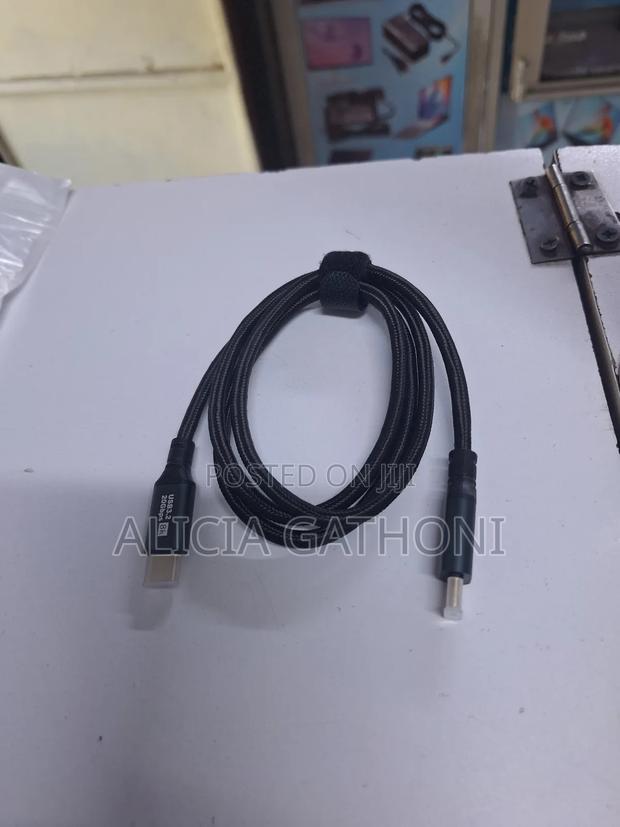 Type C to C Macbook Cables
