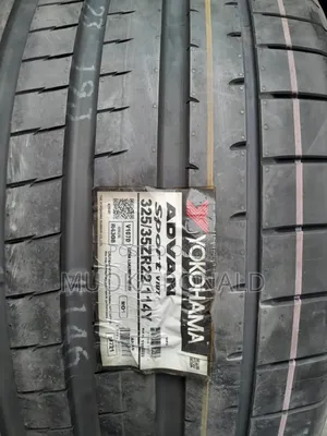 325/35r22 Yokohama Tyre Made In Japan