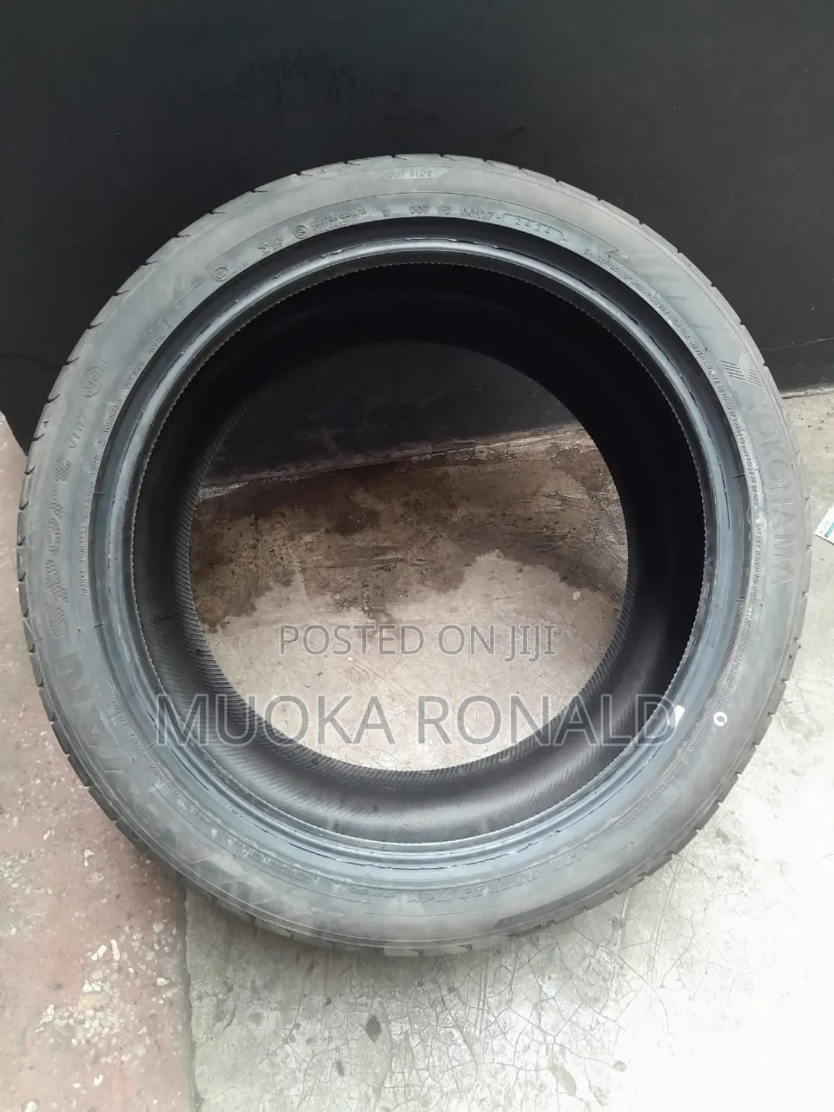 325/35r22 Yokohama Tyre Made In Japan