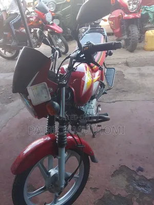 TVS HLX Plus ES 2024 Red