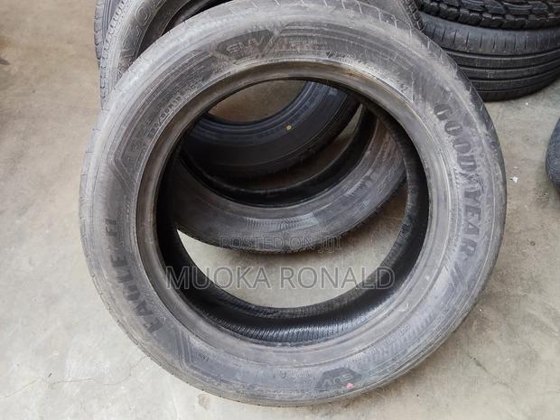 235/55r19 Goodyear Tyre - thumbnail 2