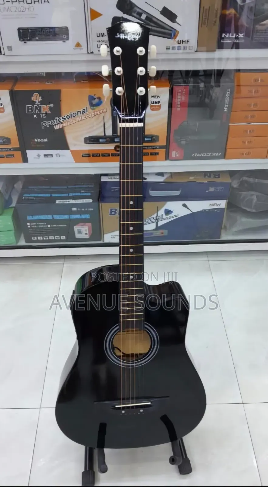 Happy Semi Acoustic Size 38 Guitar
